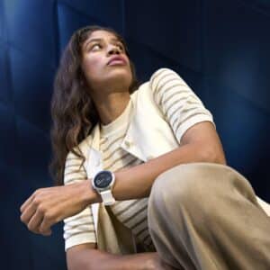 garmin venu 4 amoled 45 mm schwarz / schiefergrau – gps fitness smartwatch / silikonarmband