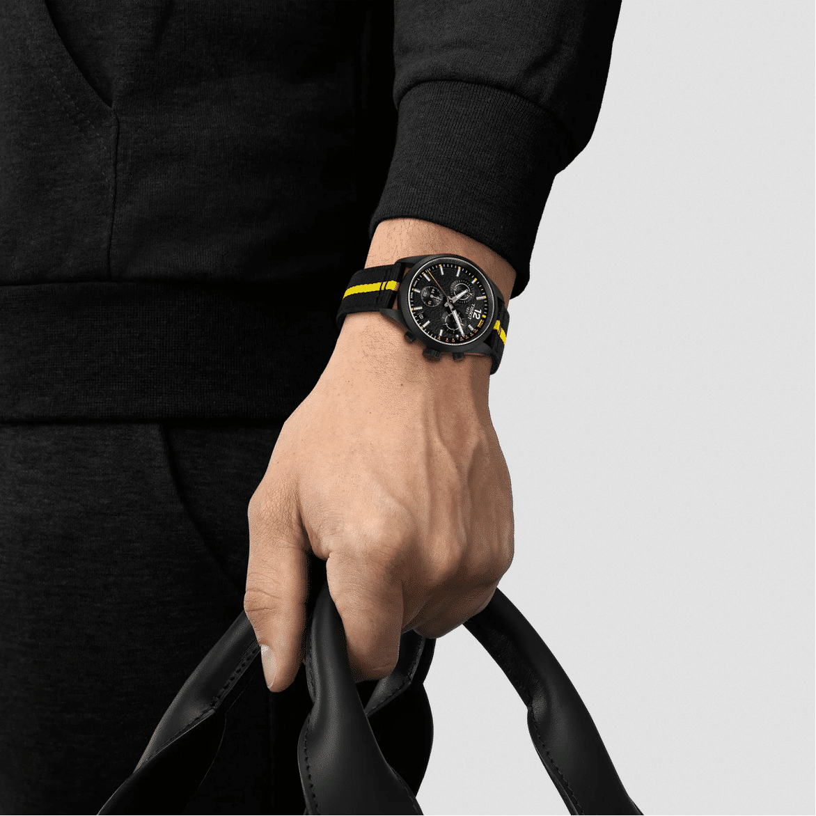 tissot pr 100 tour de france 2026 quarz schwarz 40mm